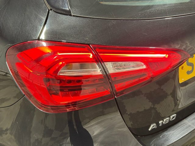 Mercedes-Benz A Class A180 Se Executive Hatchback SP20NZN Black #6