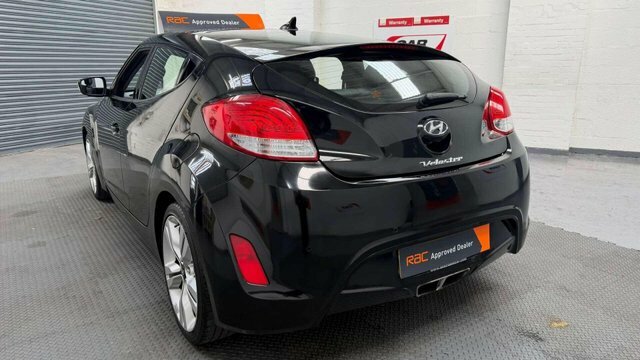 Hyundai Veloster 1.6 Gdi Sport Hatchback Euro 5 Black #4