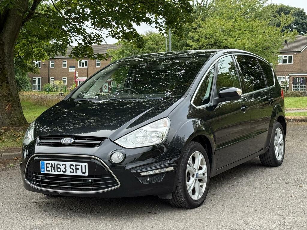 Ford S-Max Titanium Black
