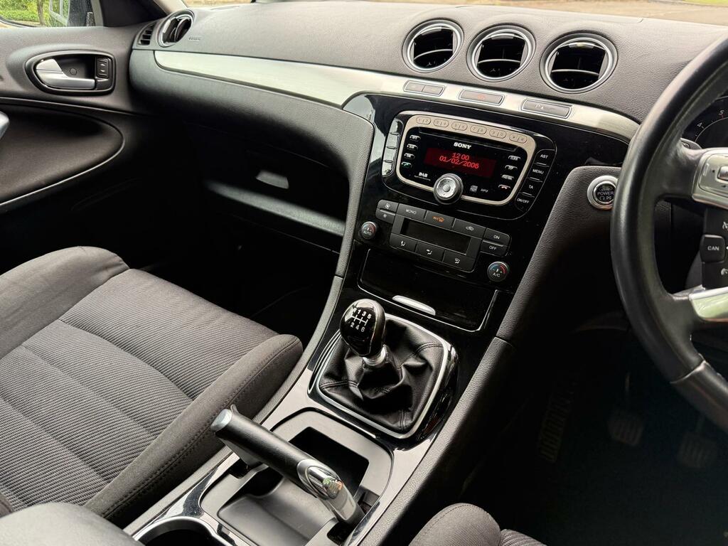 Ford S-Max Mpv White #36