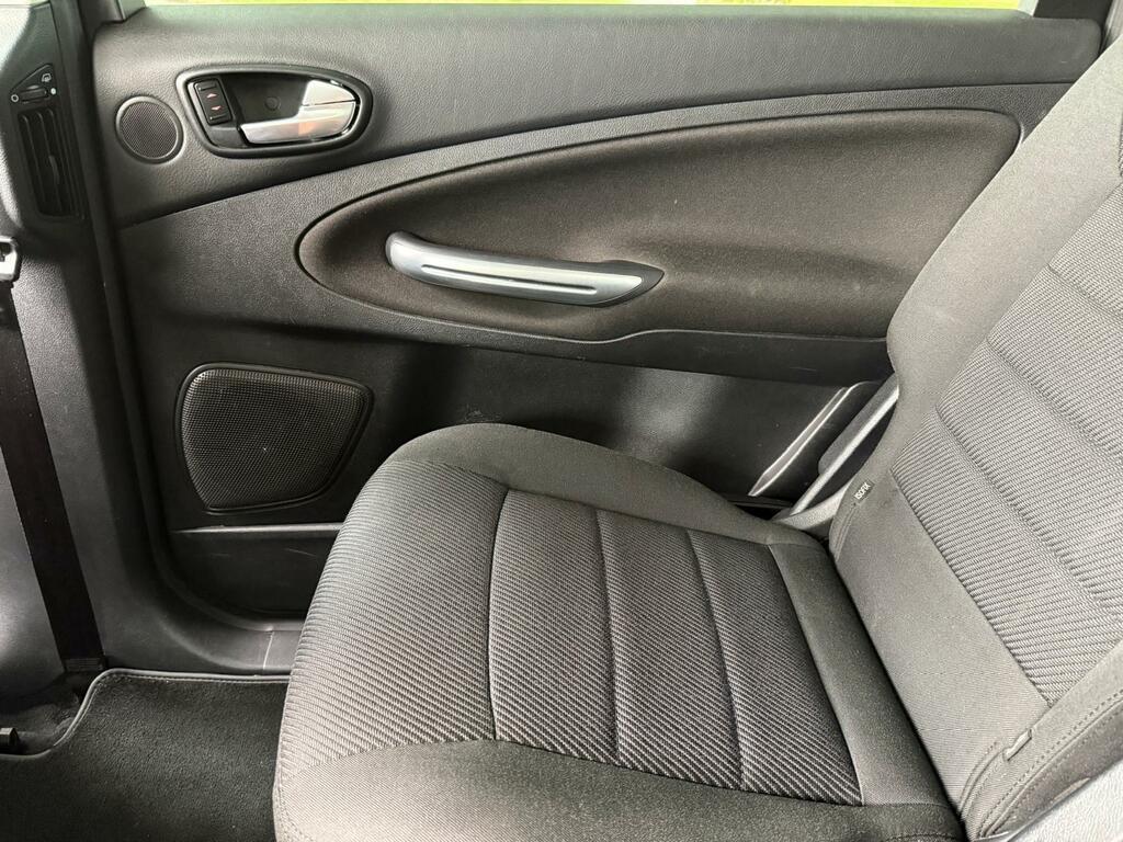 Ford S-Max Mpv White #53
