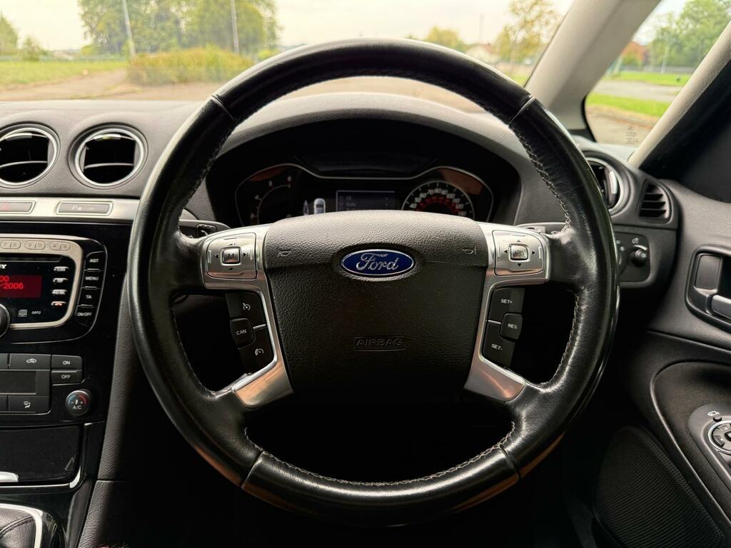 Ford S-Max Mpv White #28
