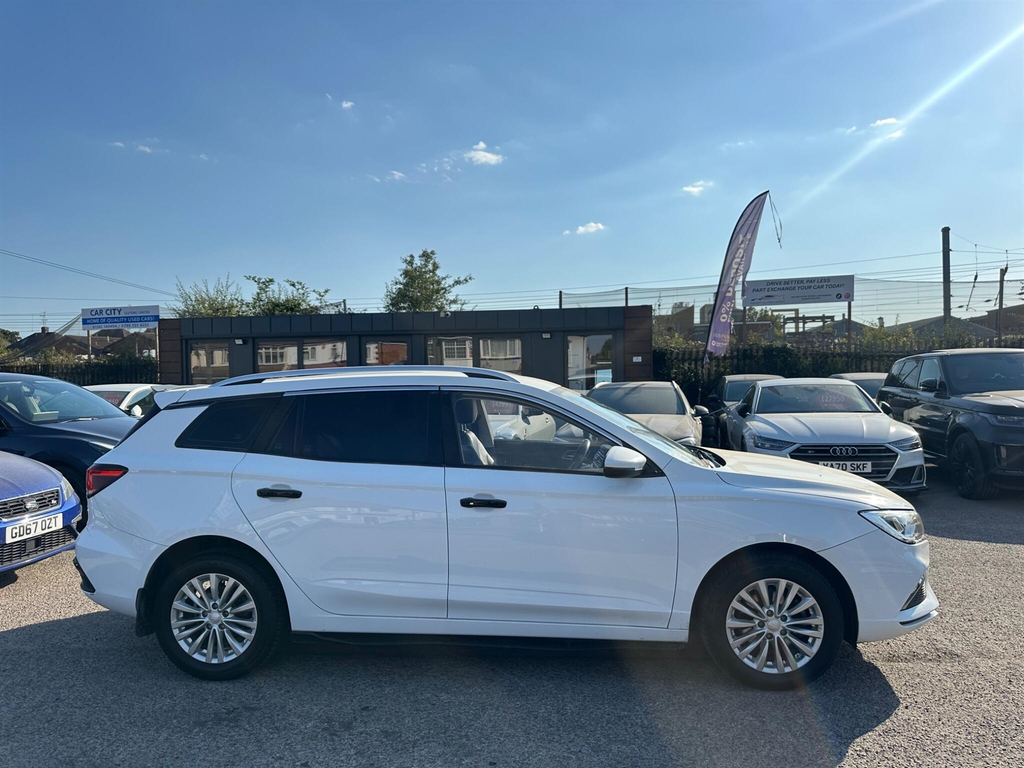 MG MG5 52.5Kwh Exclusive HN70KKG White #4
