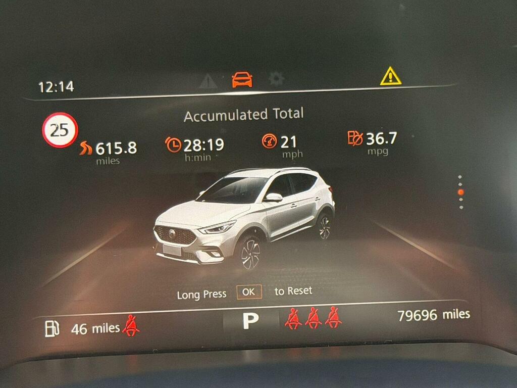 MG ZS 1.5 Vti-tech Exclusive Silver #51