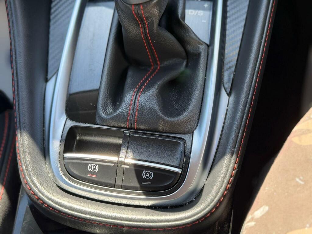 MG ZS 1.5 Vti-tech Exclusive Silver #33