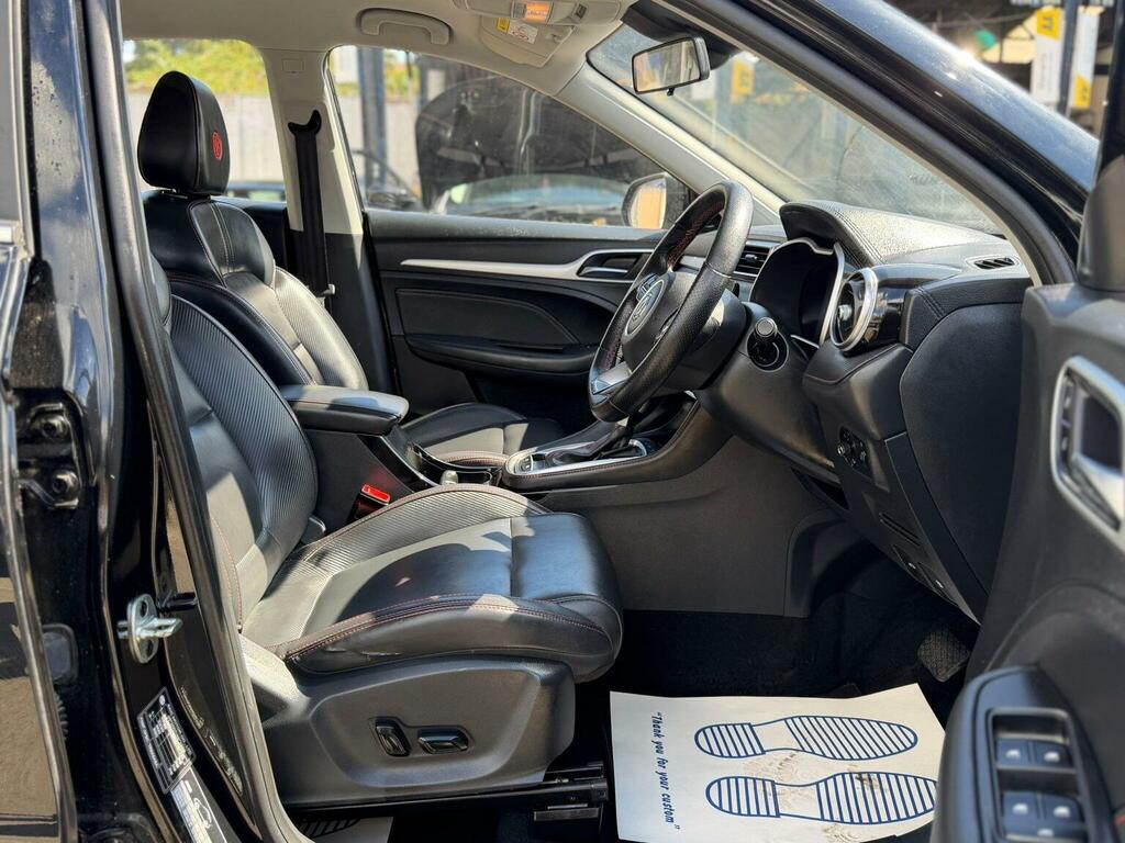 MG ZS 1.5 Vti-tech Exclusive Silver #17