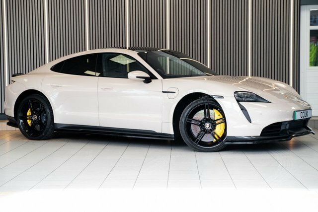Porsche Taycan Performance Plus 93.4Kwh Turbo S Saloon Electr Beige