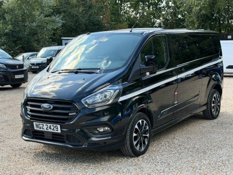 Ford Transit Custom 2.0 310 Ecoblue NGZ2429 Black #4