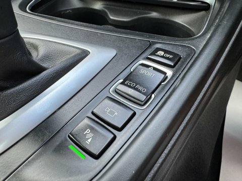 BMW 4 Series 2.0L 420I Se 181 Bhp White #52