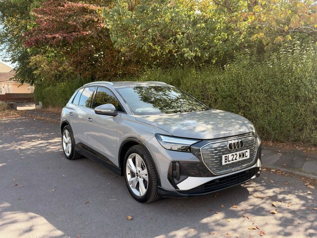 Audi Q4 E Tron 35 S Line Suv 55Kwh 170 Ps Grey #4