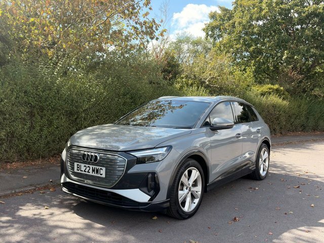 Audi Q4 E Tron 35 S Line Suv 55Kwh 170 Ps Grey #3