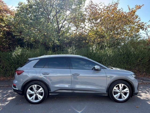 Audi Q4 E Tron 35 S Line Suv 55Kwh 170 Ps Grey #5