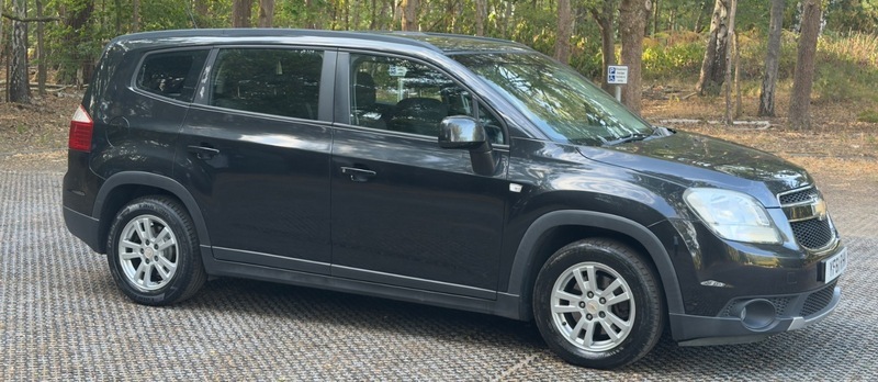 Chevrolet Orlando Lt YF61RXN Black #5