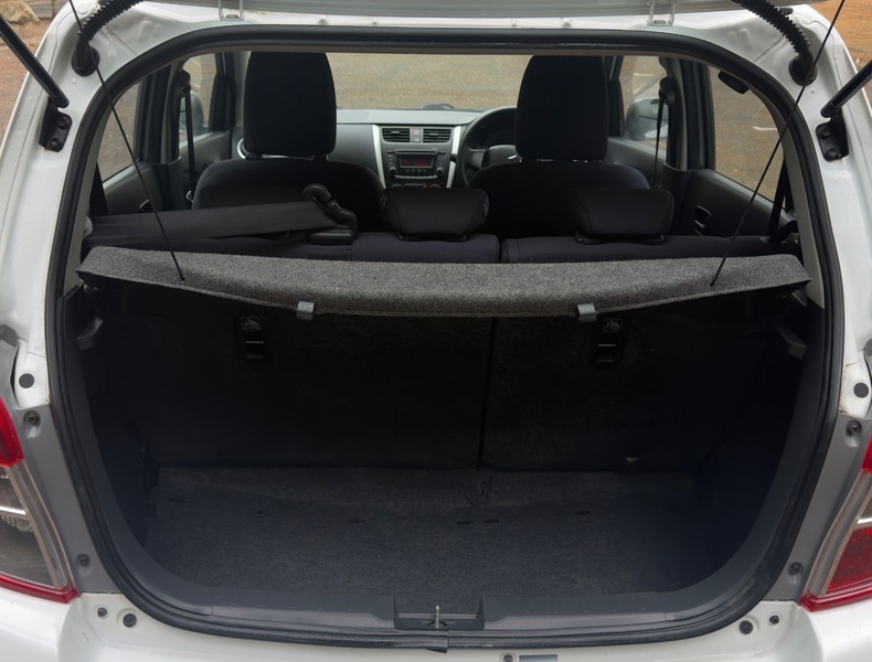 Suzuki Celerio Celerio Hatchback White #28