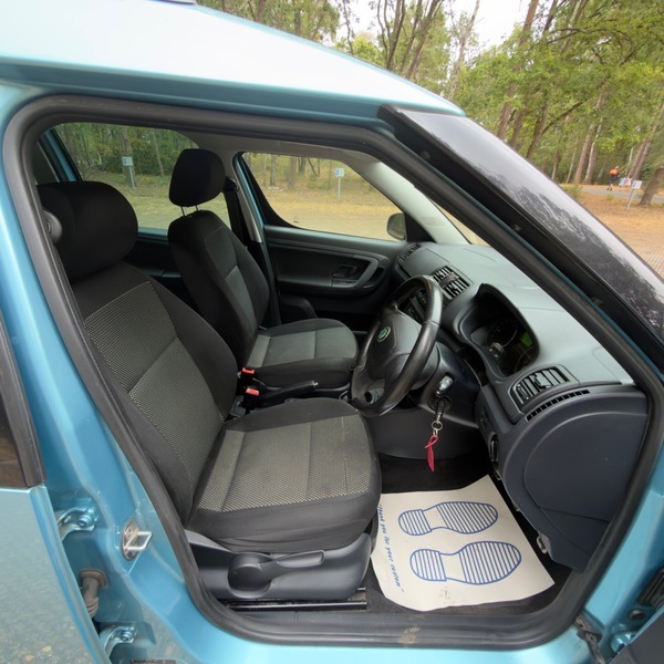 Skoda Roomster Scout Tdi Cr Blue #4