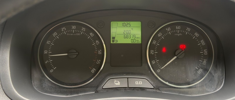 Skoda Roomster Scout Tdi Cr Blue #2