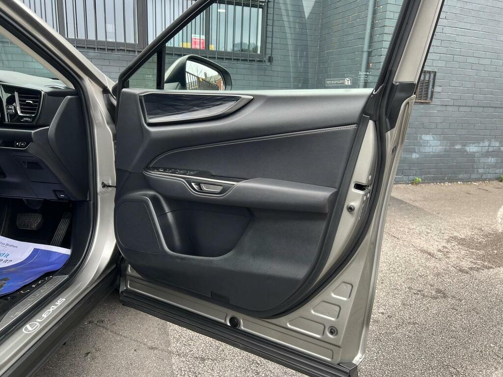 Lexus NX Suv Grey #28