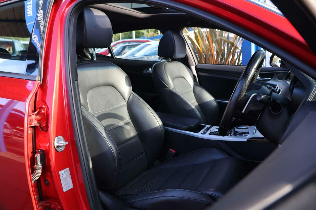 Kia Stinger Gt S Red #12
