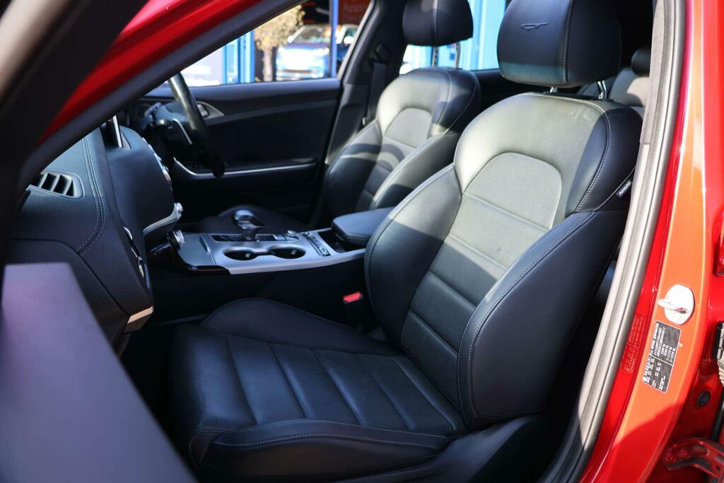 Kia Stinger Gt S Red #15