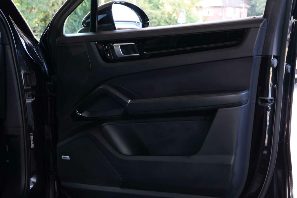 Porsche Cayenne  Grey #37