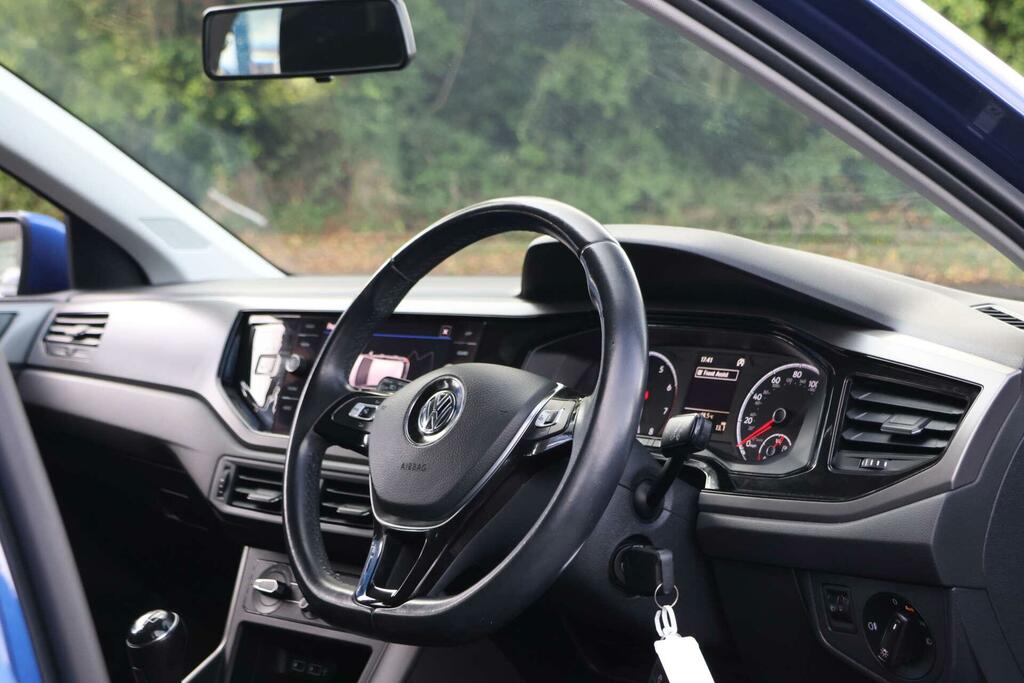 Volkswagen Polo Se Blue #6