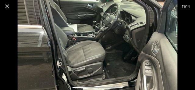 Ford Kuga Suv VHZ9878 Black #4