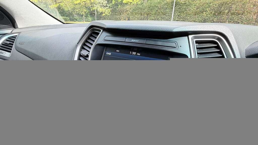Hyundai Santa Fe 2.2 Santa Fe Premium Blue Drive Crdi 4Wd Silver #3