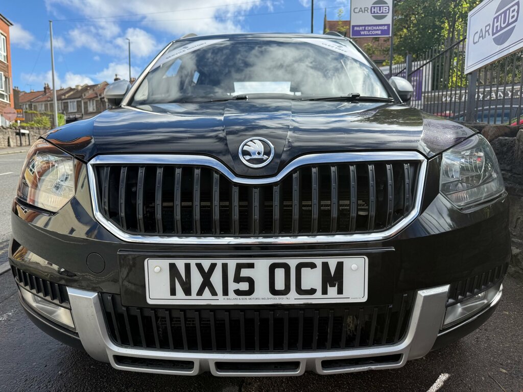 Skoda Yeti 2.0 Tdi S Outdoor 4Wd Euro 5 11 Black #4