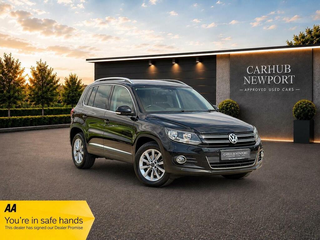 Volkswagen Tiguan 2.0 Tdi Bluemotion Tech Se 2Wd Euro 5 Ss Black