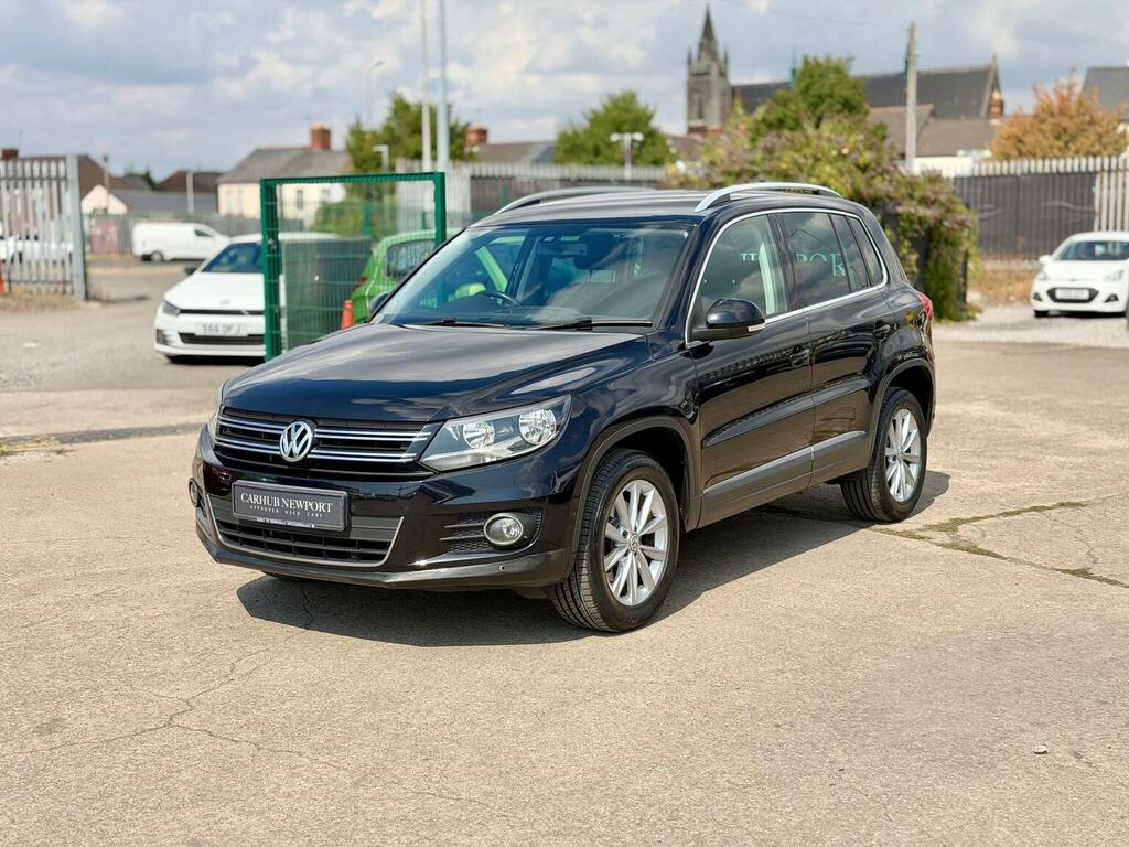 Volkswagen Tiguan 2.0 Tdi Bluemotion Tech Se 2Wd Euro 5 Ss Black #3