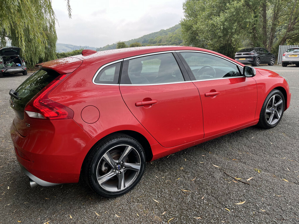 Volvo V40 R-design T2 CX64UVC #5