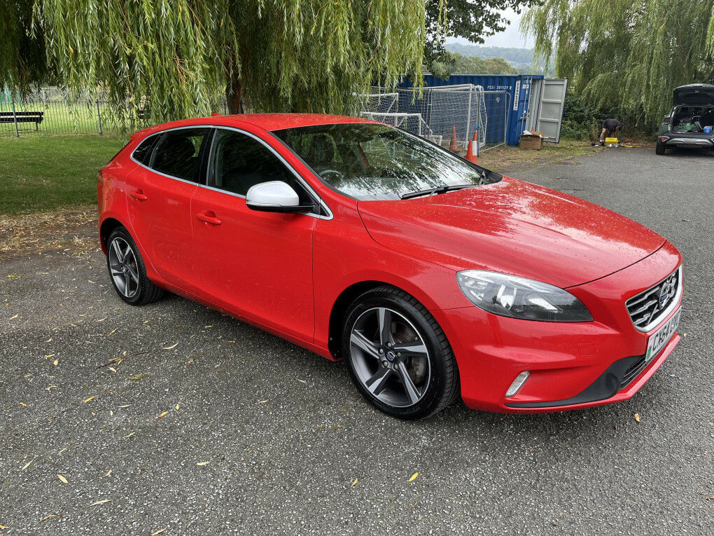 Volvo V40 R-design T2