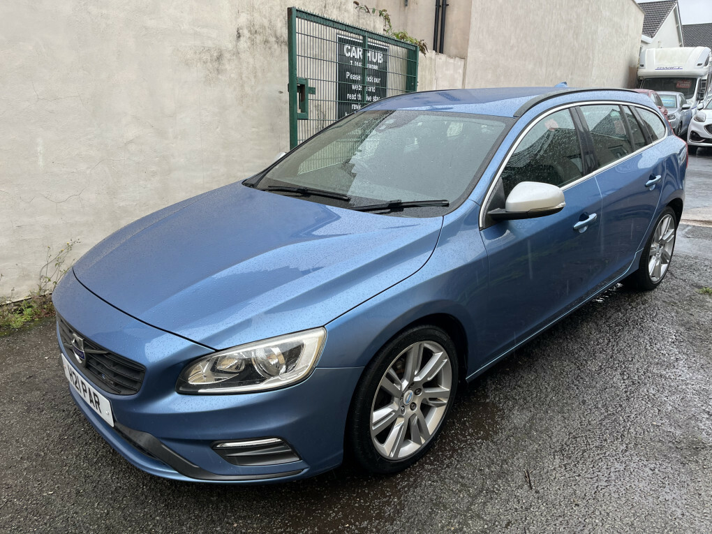 Volvo V60 R-design Nav D4 