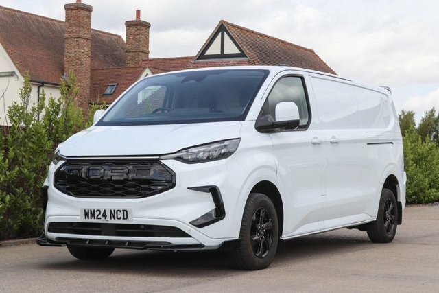 Ford Transit Custom Mpv WM24NCD White #4