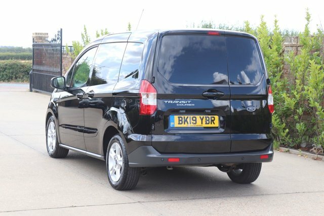Ford Transit Courier Mpv Black #5