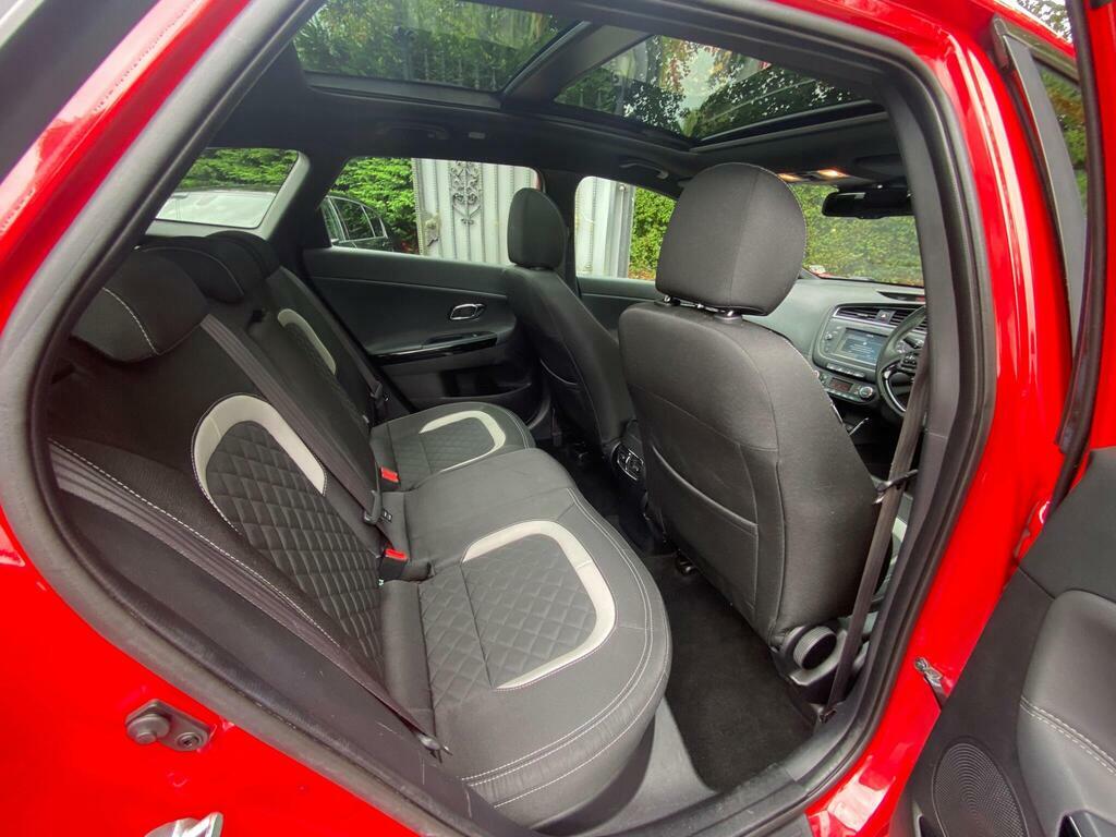 Kia Ceed  Silver #18