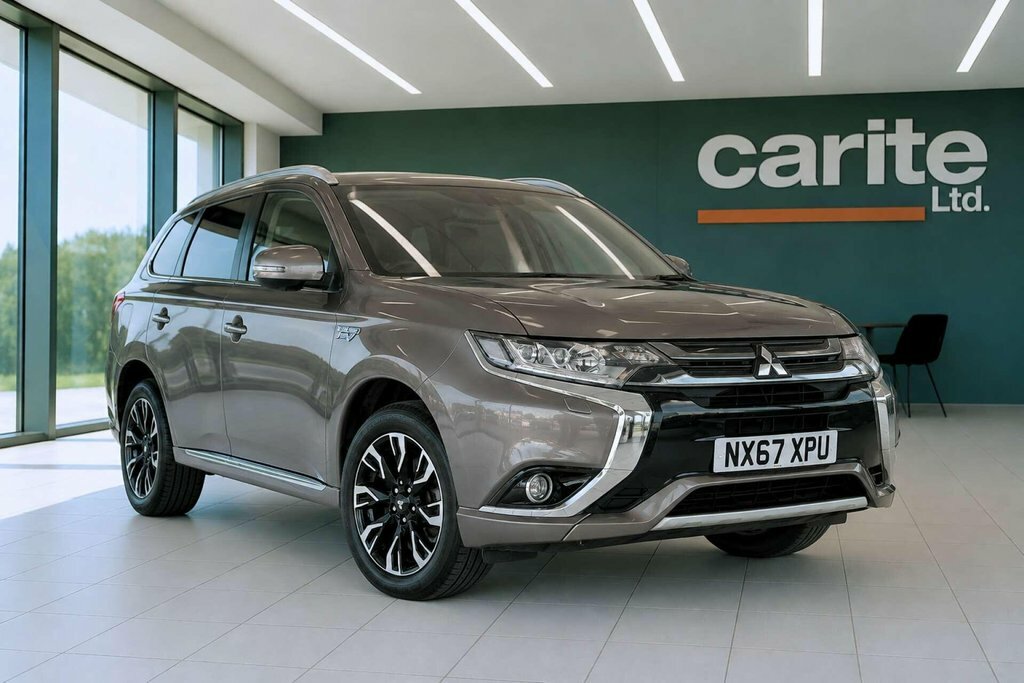 Mitsubishi Outlander 2L 4H Brown