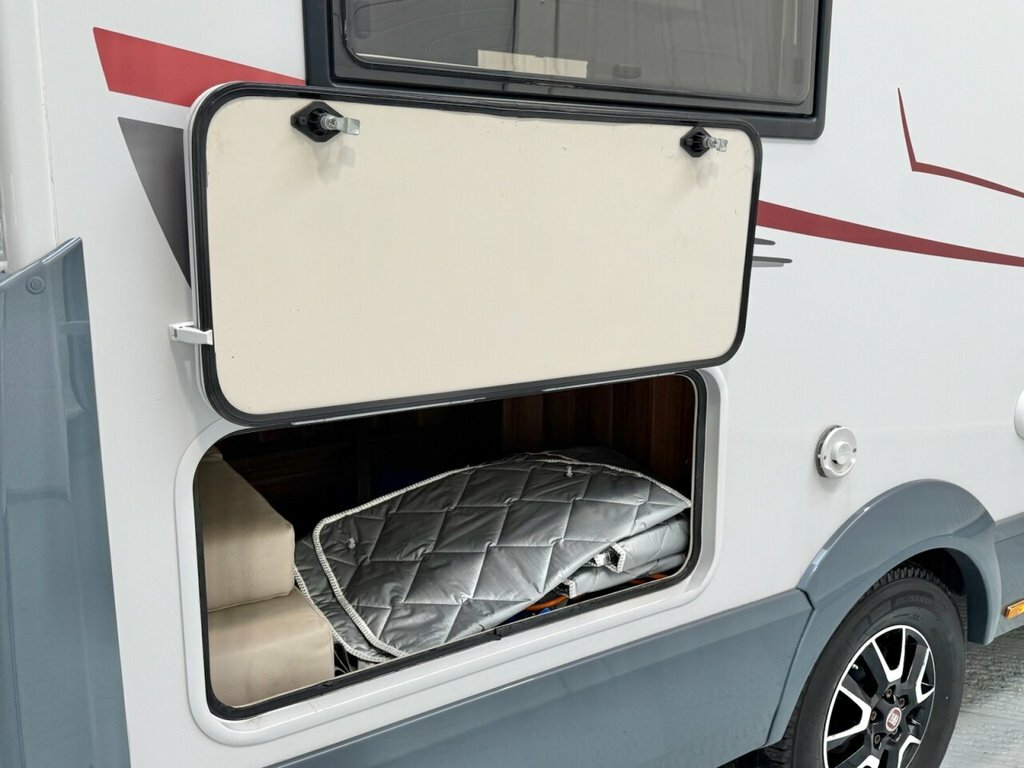 Fiat Diesel White #5