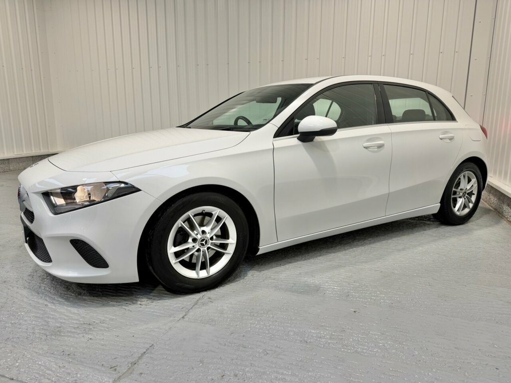 Mercedes-Benz A Class 1.3L Se KC19HRM White #3