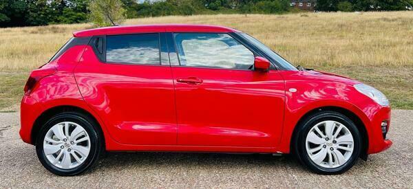 Suzuki Swift Unknown White #13