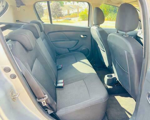 Dacia Sandero Laureate Dci White #14