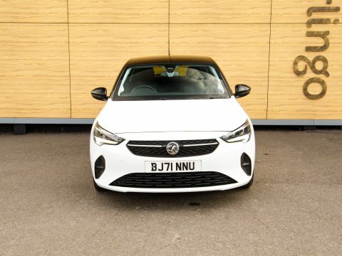 Vauxhall Corsa Hatchback BJ71NNU White #5