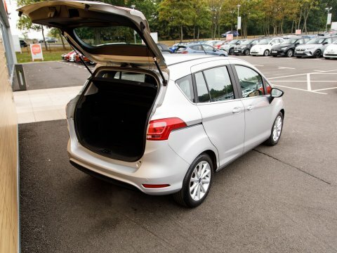 Ford B-Max  White #32