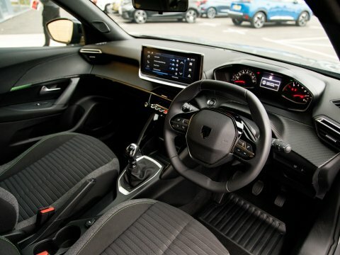 Peugeot 2008 Suv CX74UPY Grey #4