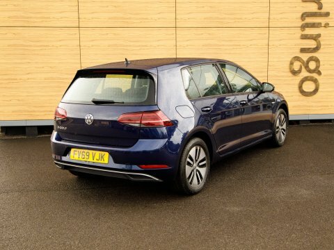 Volkswagen Golf Hatchback FV69VJK Blue #2