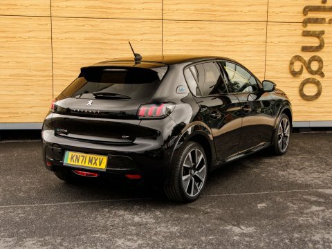 Peugeot 208 208 Gt Premium Ev Black #2