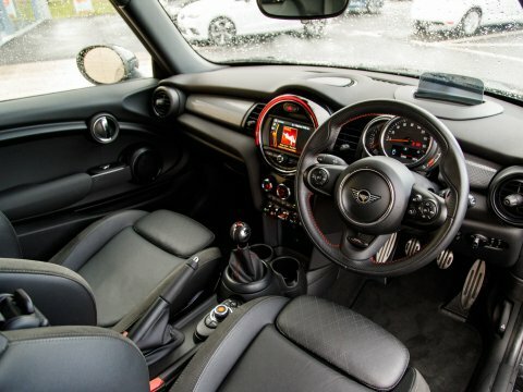 Mini Hatch Hatchback YG68SRS Black #4