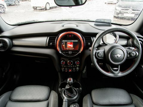 Mini Hatch Hatchback YG68SRS Black #3