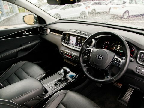 Kia Sorento Suv Grey #4