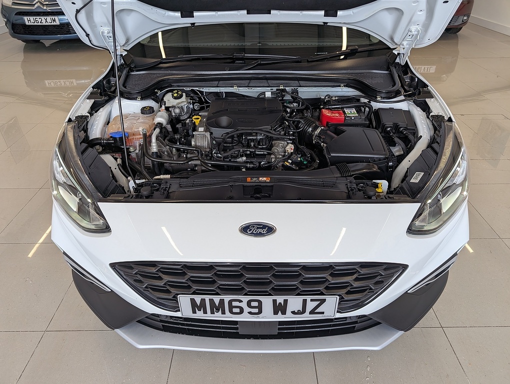 Ford Focus T Ecoboost Active MM69WJZ White #5
